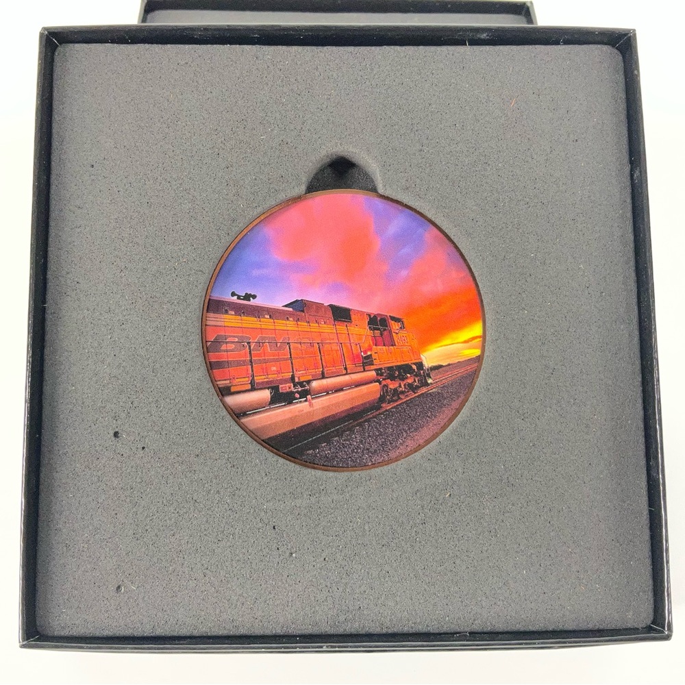 NEW! 2024 BNSF Railway Commemorative Injury Free Safety Coin - Railroad‎